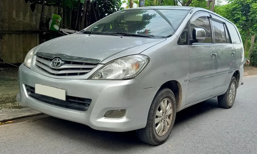 Toyota Innova 2009 – 2011