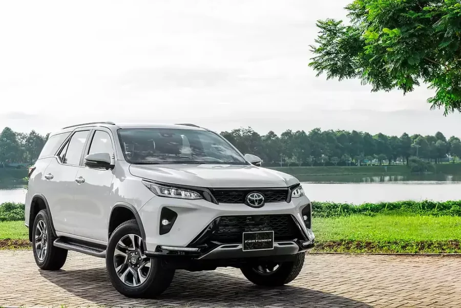 Xe 7 Chỗ Toyota Fortuner Giá 1,026 tỷ VND