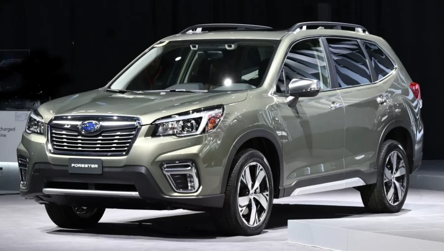 Subaru Forester giá từ 969.000.000 VNĐ